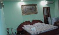 Praha Hotel Ереван Екстериор снимка